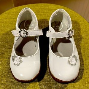 Kids' Stride Rite Holly White Patent Mary janes shoes